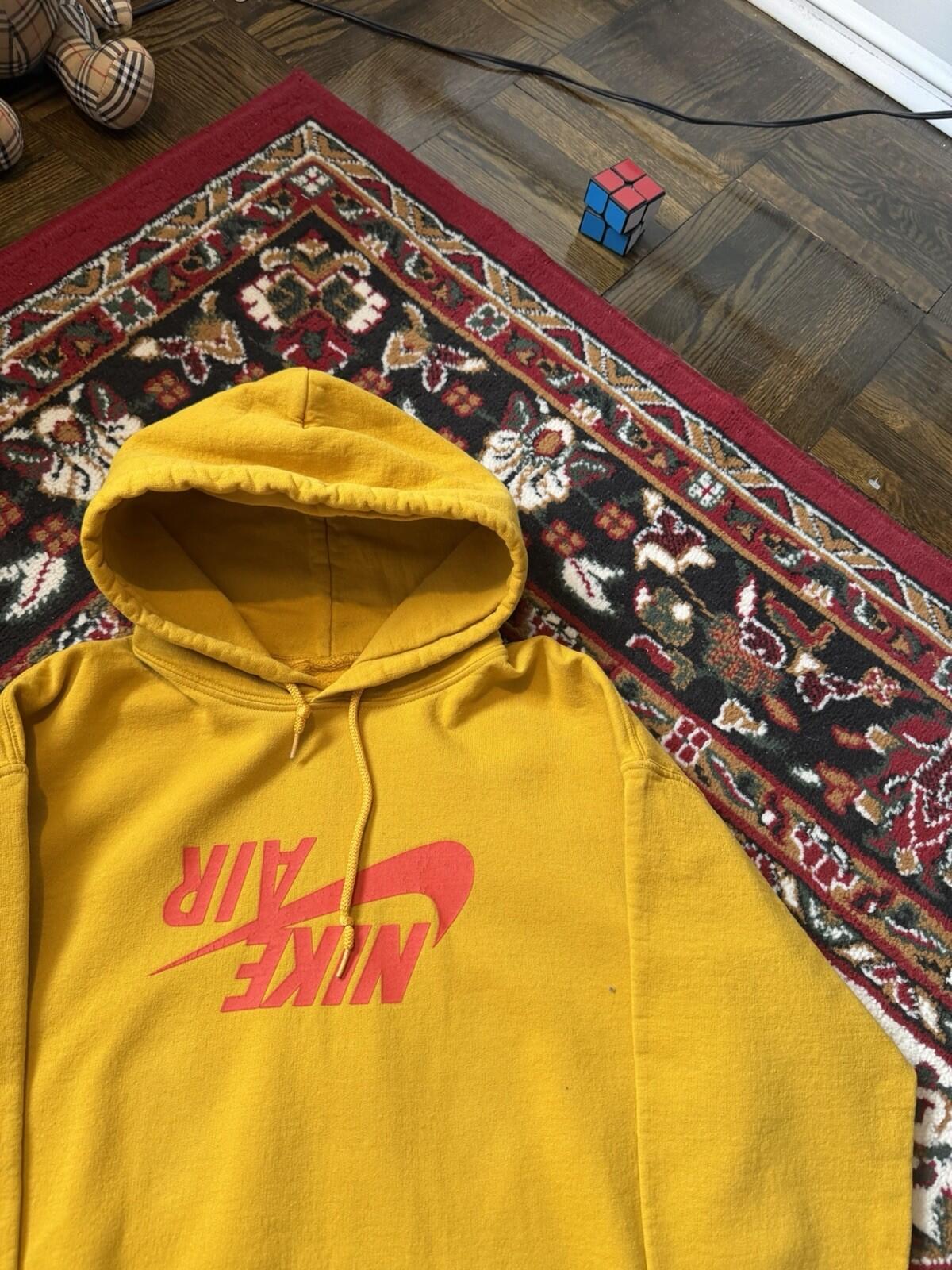 Travis Scott x Nike Air Jordan Cactus Jack Highest Hoodie Yellow Size M