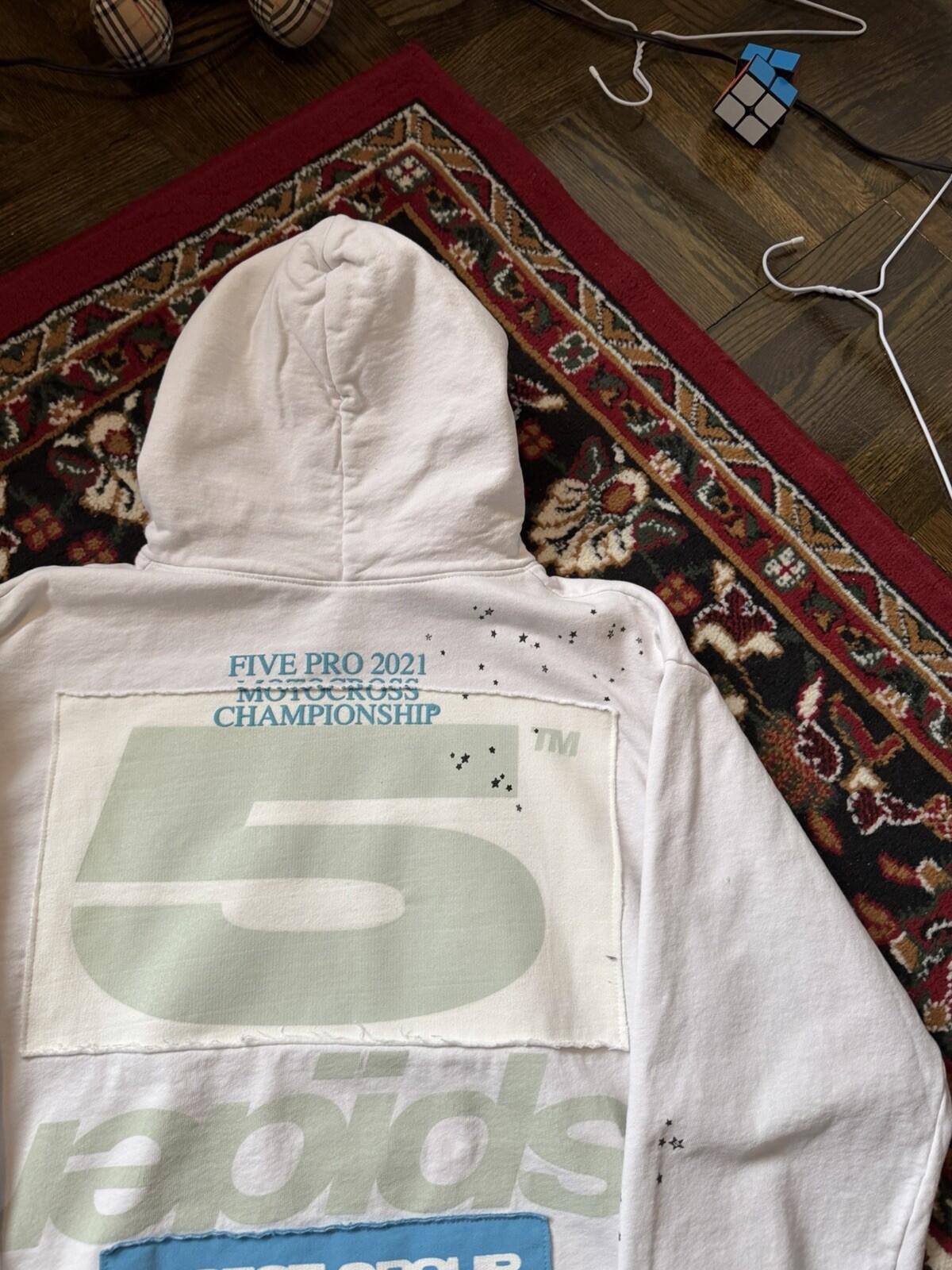 Sp5der Young Thug Graphic "Eggshell" Hoodie Eggshell Size M