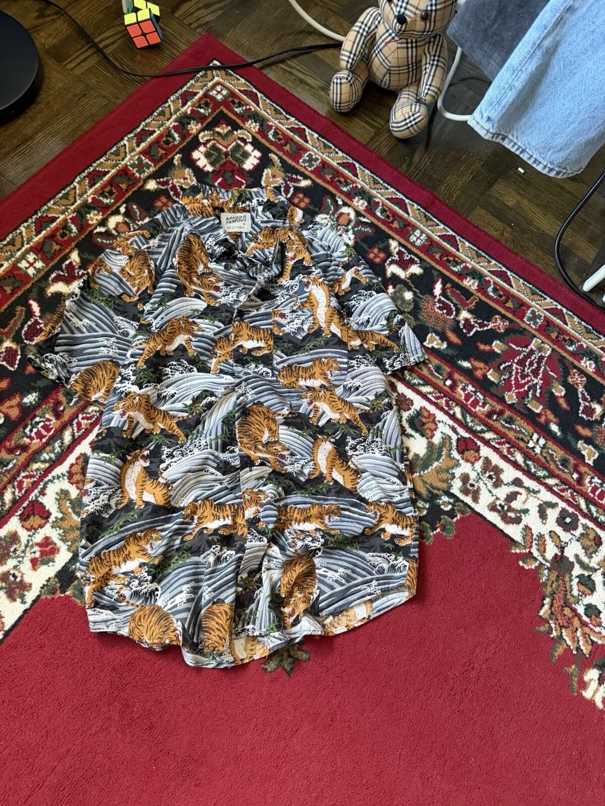 Naked Famous Japanese Tiger Button Down Shirt Men’s Size L Canada Short Sleeve