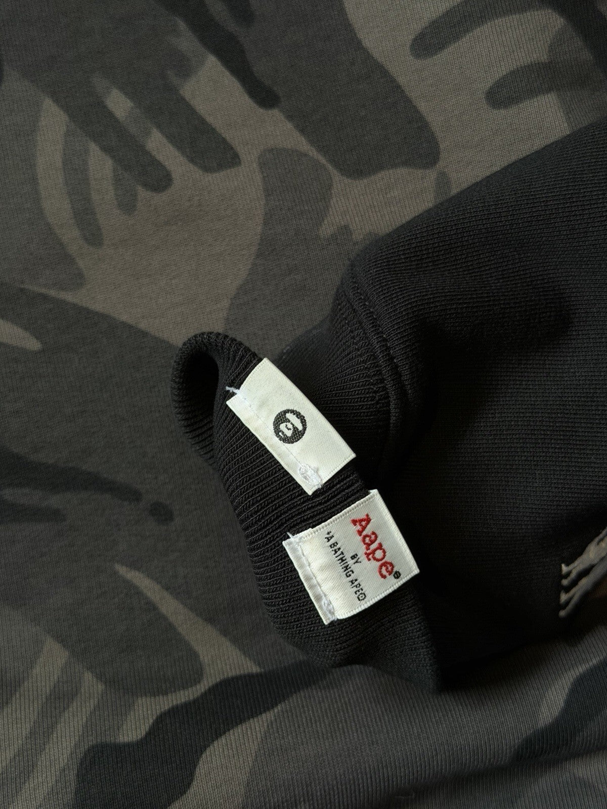 Aape By Abathing Ape Universe Camo Black Sweater Size S Sweatshirt Bape