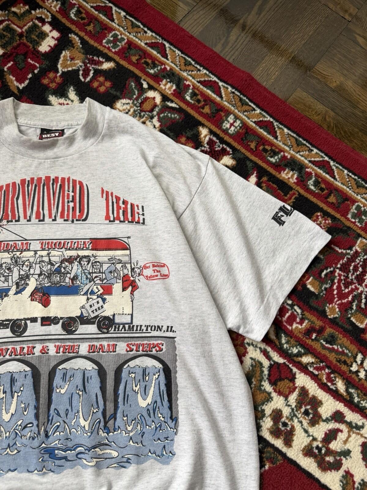 Vintage "I Survived The Dam Trolley Great Flood of 1993" T-Shirt Size L Tee 90s