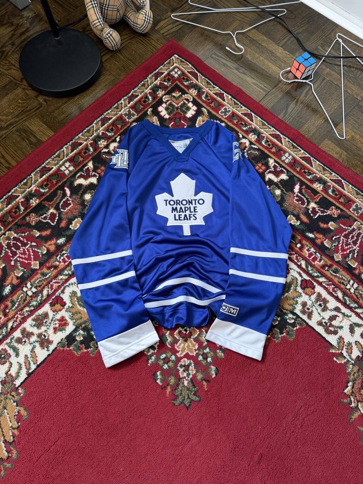 Toronto Maple Leafs CCM For Her Womens Hockey Jersey Official Size M