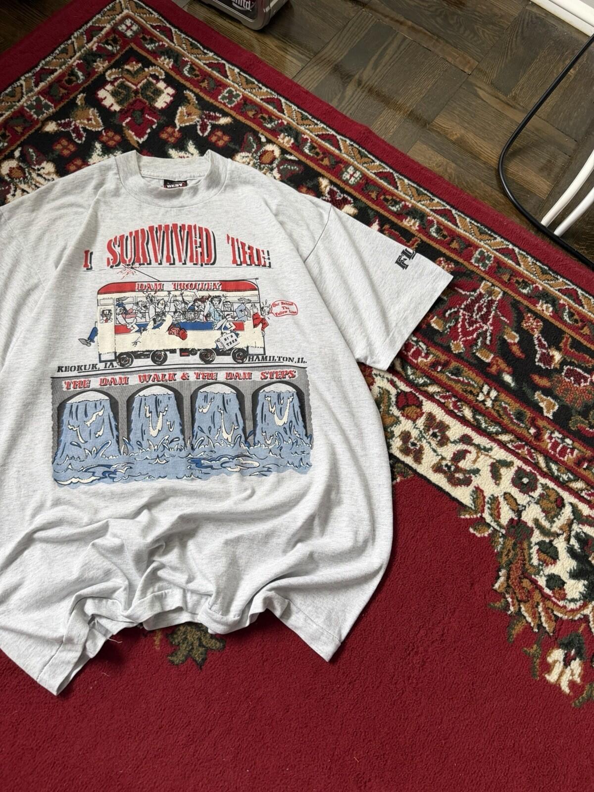 Vintage "I Survived The Dam Trolley Great Flood of 1993" T-Shirt Size L Tee 90s