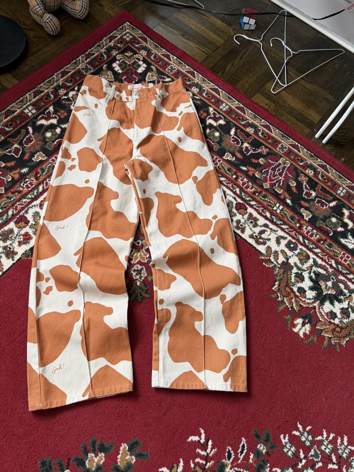 Lisa Says Gah Wide-Leg Jeans Cow Print Orange White 29